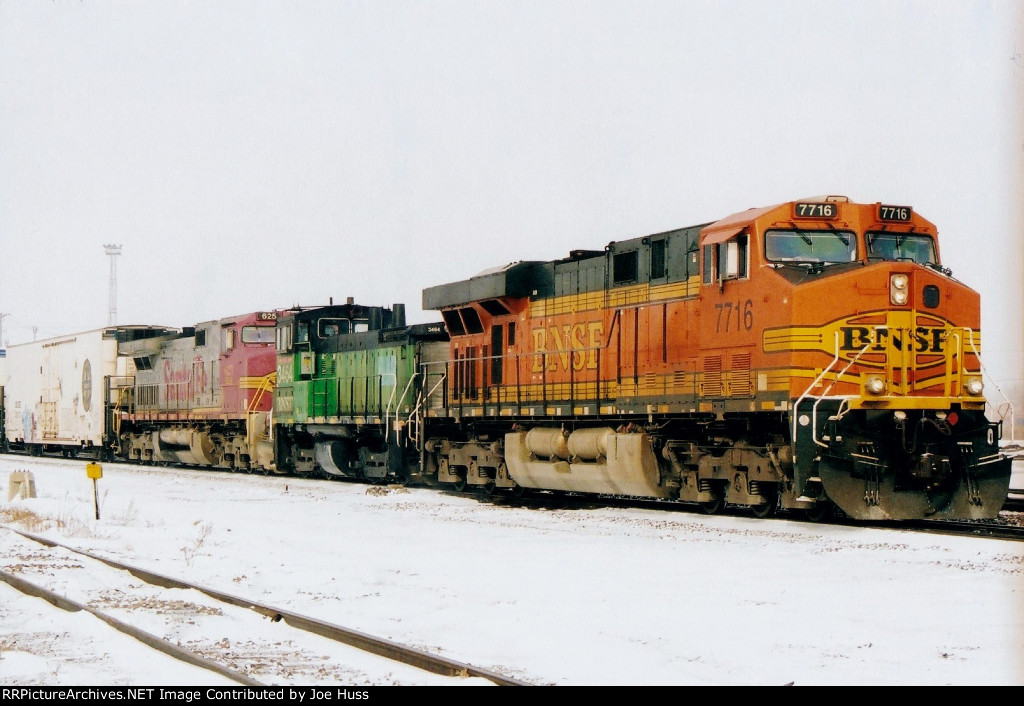 BNSF 7716 West